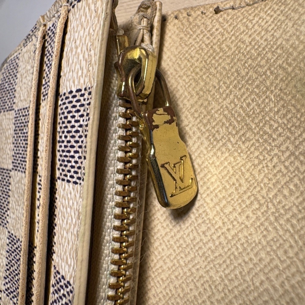 Louis Vuitton Damier Azure Sarah Wallet with Certificate of Authenticity - Picture 16 of 16